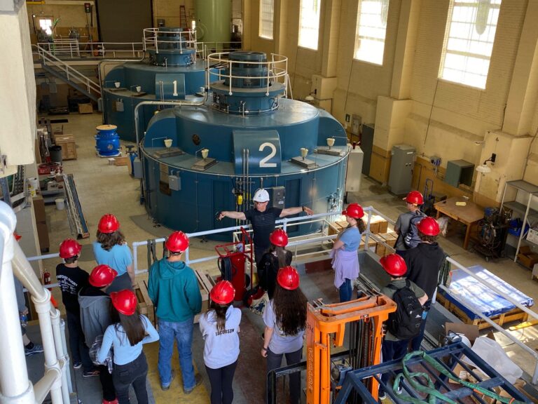 High School Students Explore STEM and Clean Energy Careers 